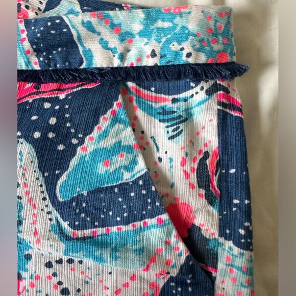 Lilly Pulitzer Indigo Star Struck Adie Shorts Sz 2‎ - Perfect condition - Picture 10 of 10